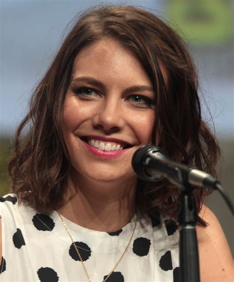 lauren cohan age